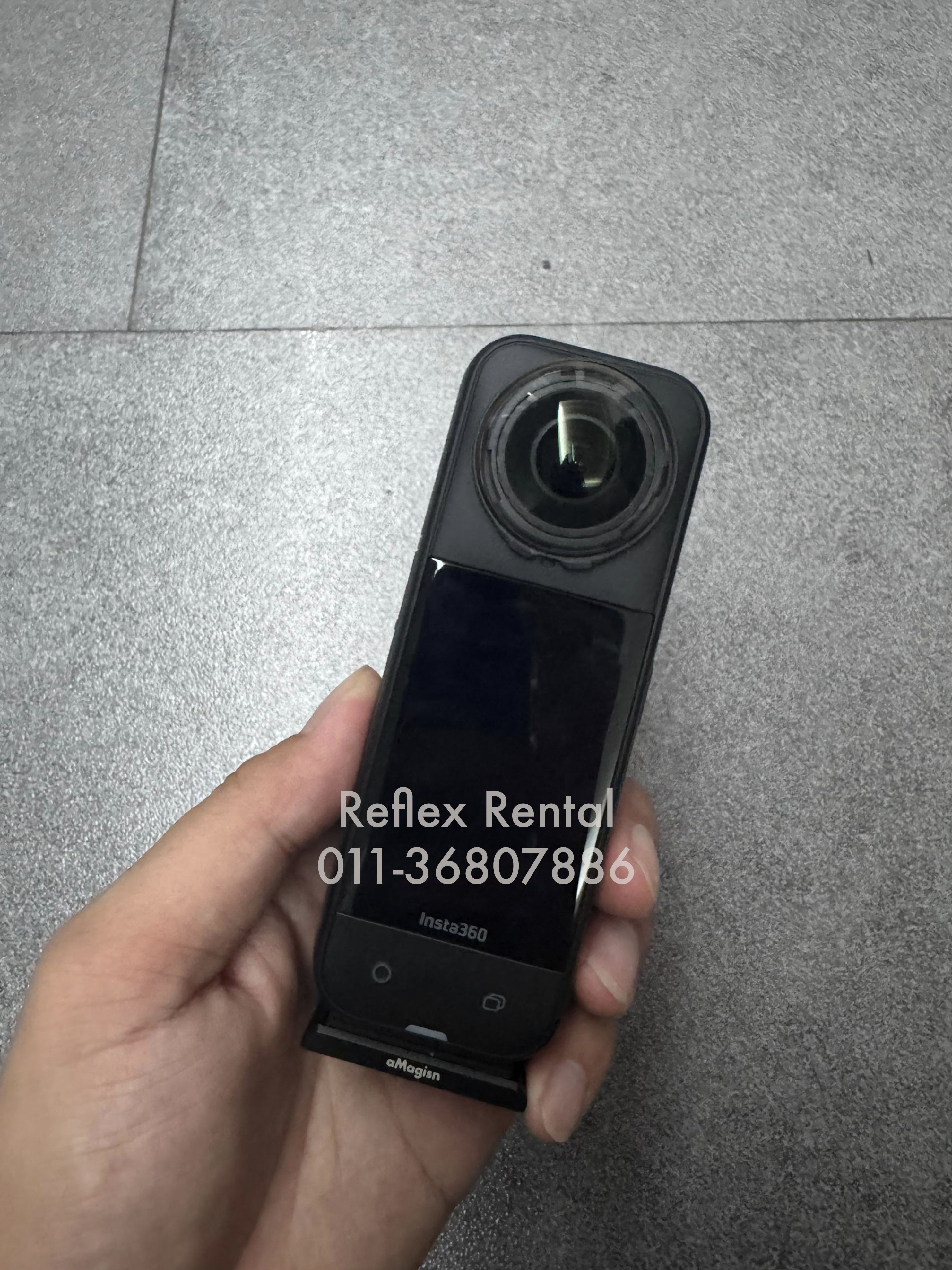 Insta360 X5